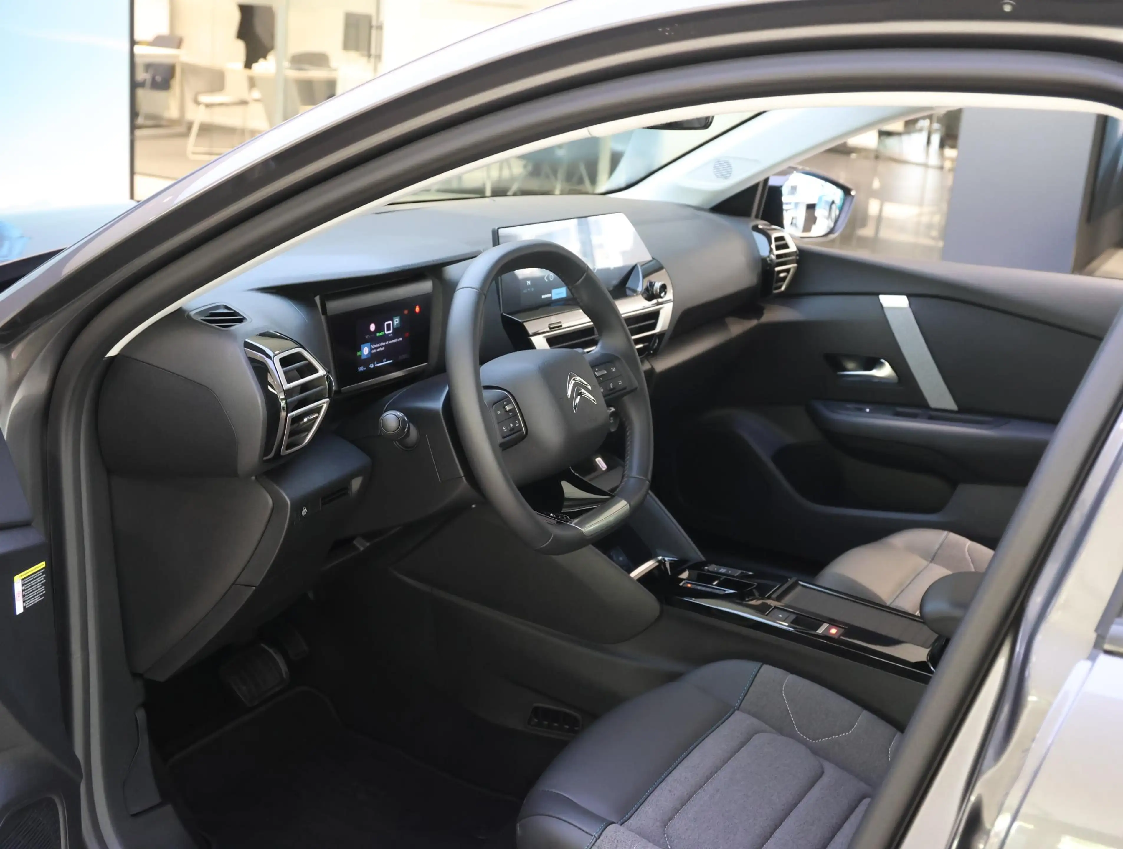 Citroen E-C4 Electric You 50 kWh | SoH 98,8% |  Climate Control | Camera — photo 12