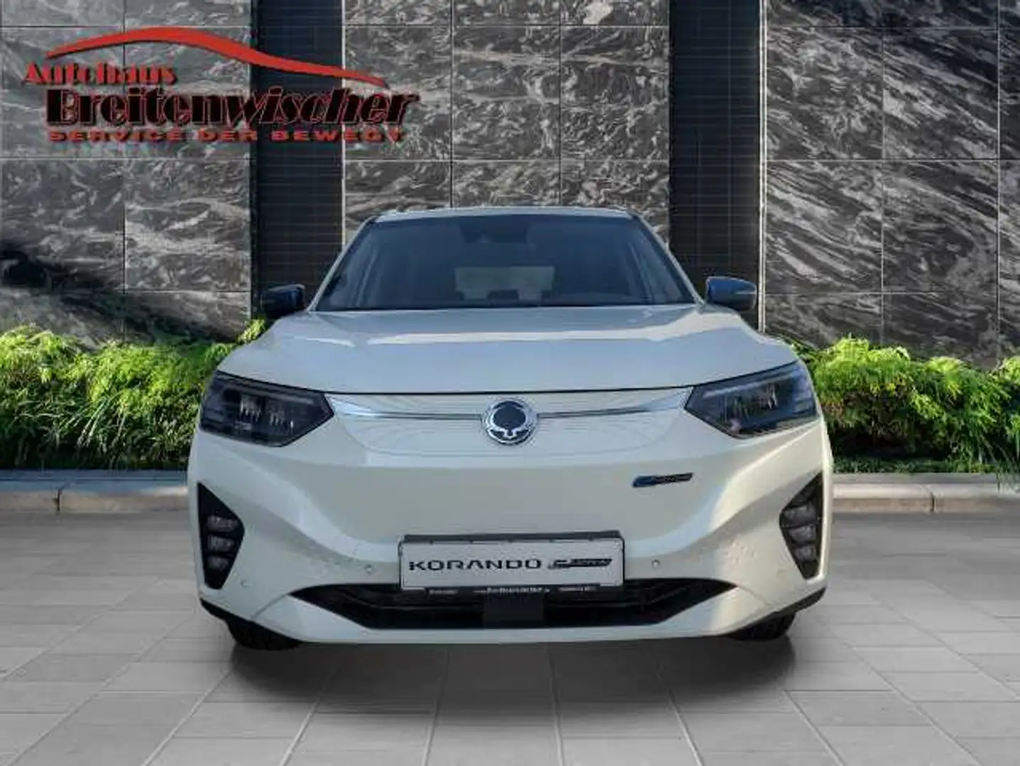 SsangYong Korando e-MOTION Titanium Batterie-Elektrisch bijela - 2