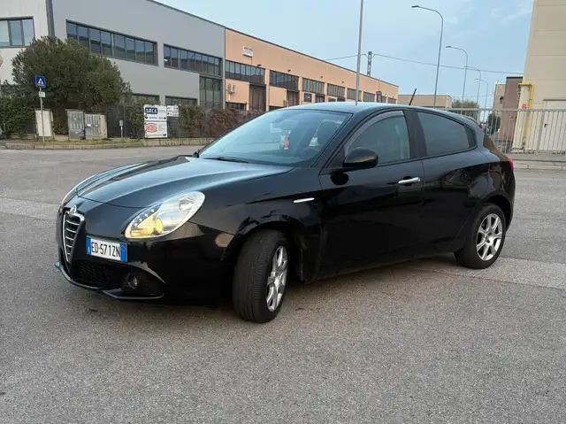 Alfa Romeo Giulietta Giulietta III 2010 1.6 jtdm(2) Distinctive