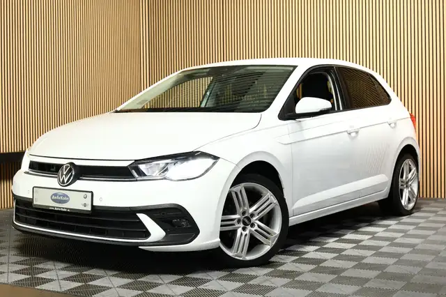 Volkswagen Polo view 5