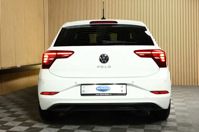 Volkswagen Polo view 10