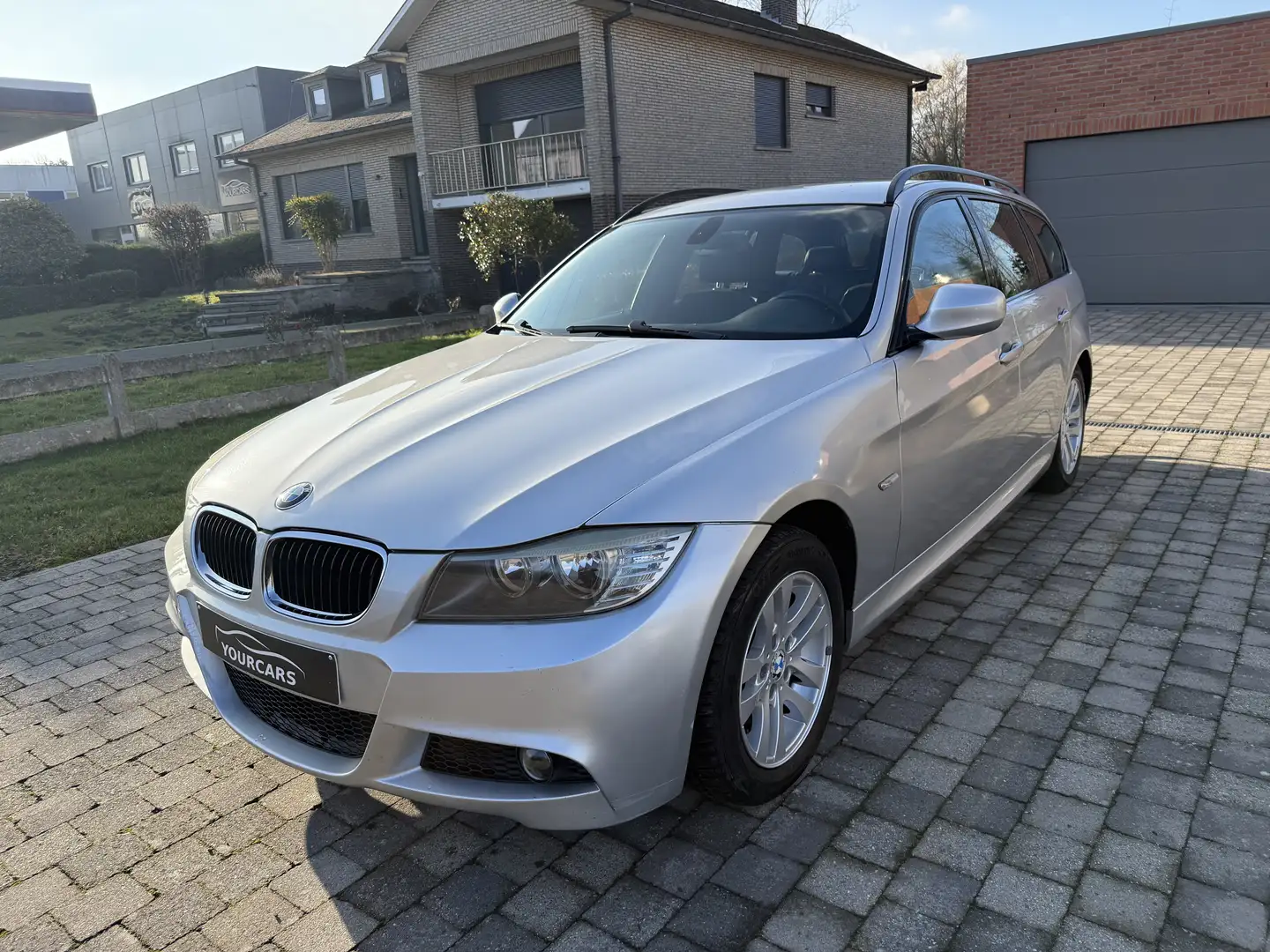 BMW 318 Touring 318 dA * PACK M * AUTOMAAT * EURO 5 Silber - 2