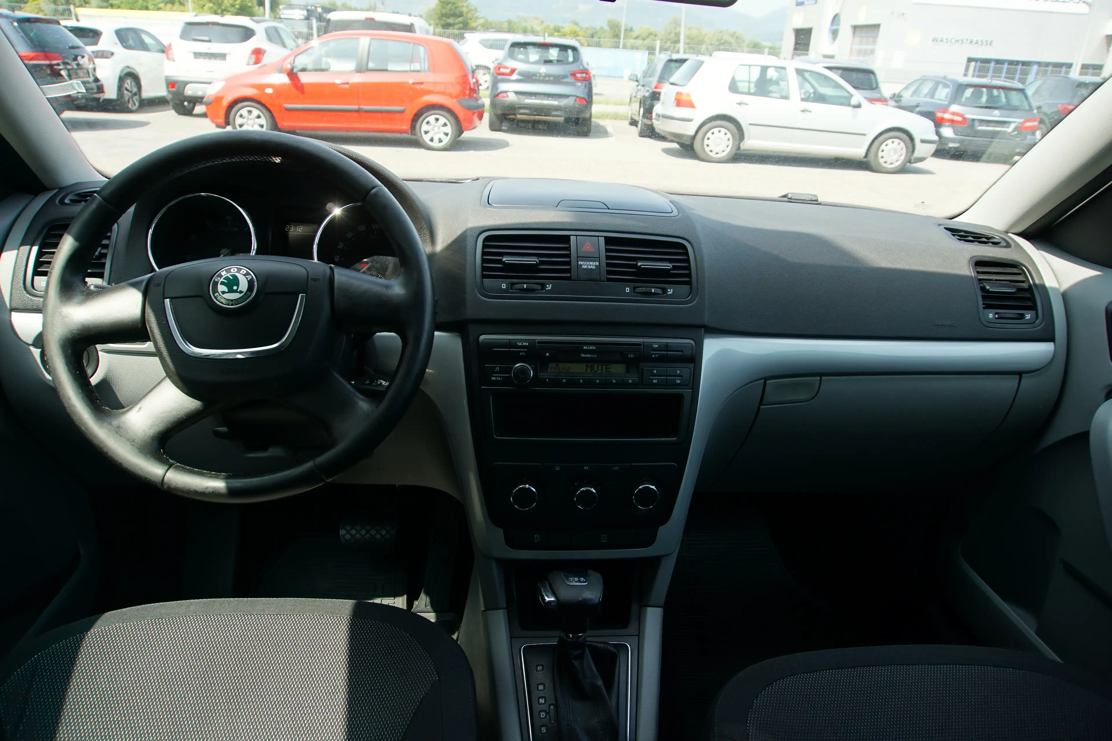Skoda Yeti Ambition — photo 13