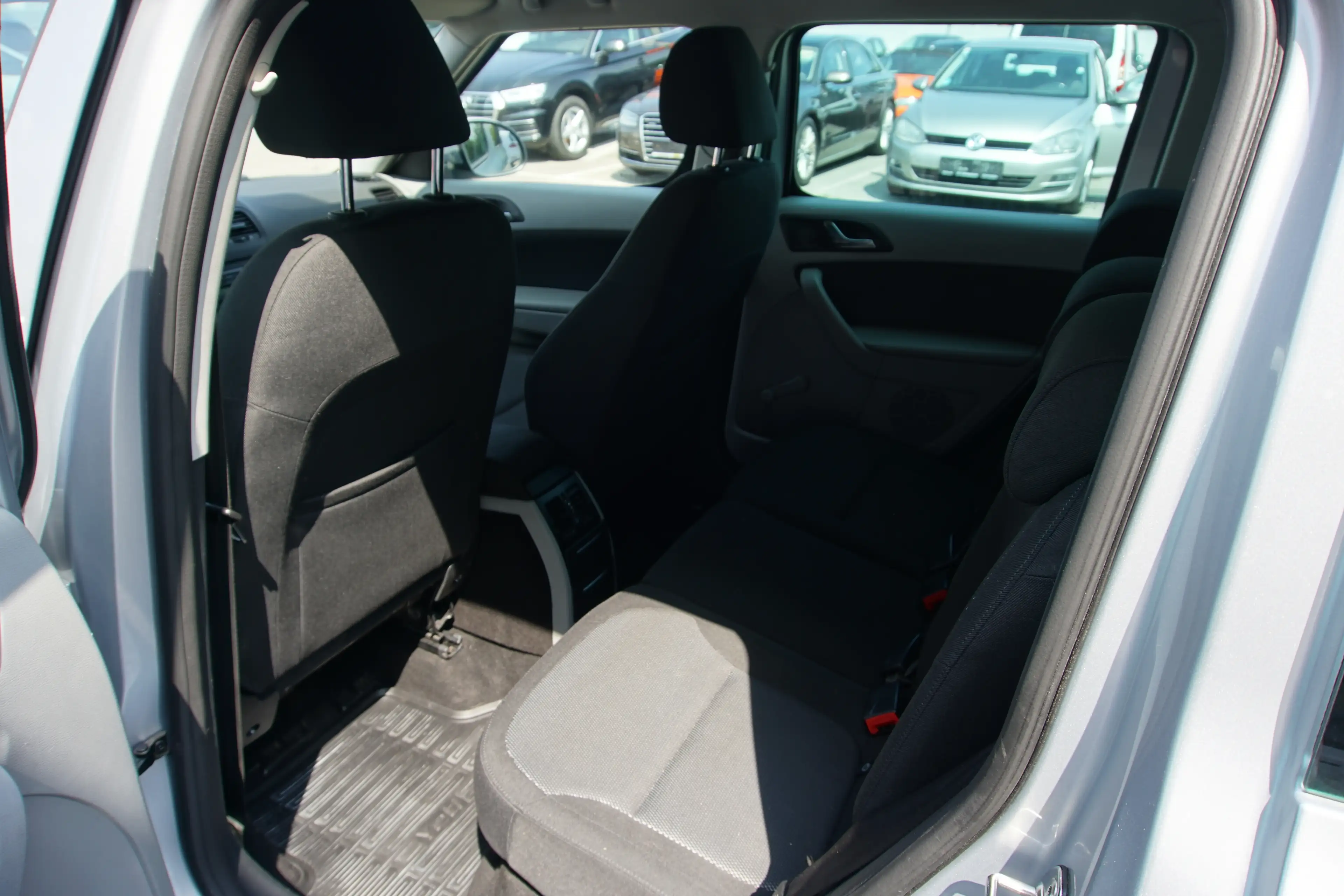 Skoda Yeti Ambition — photo 12