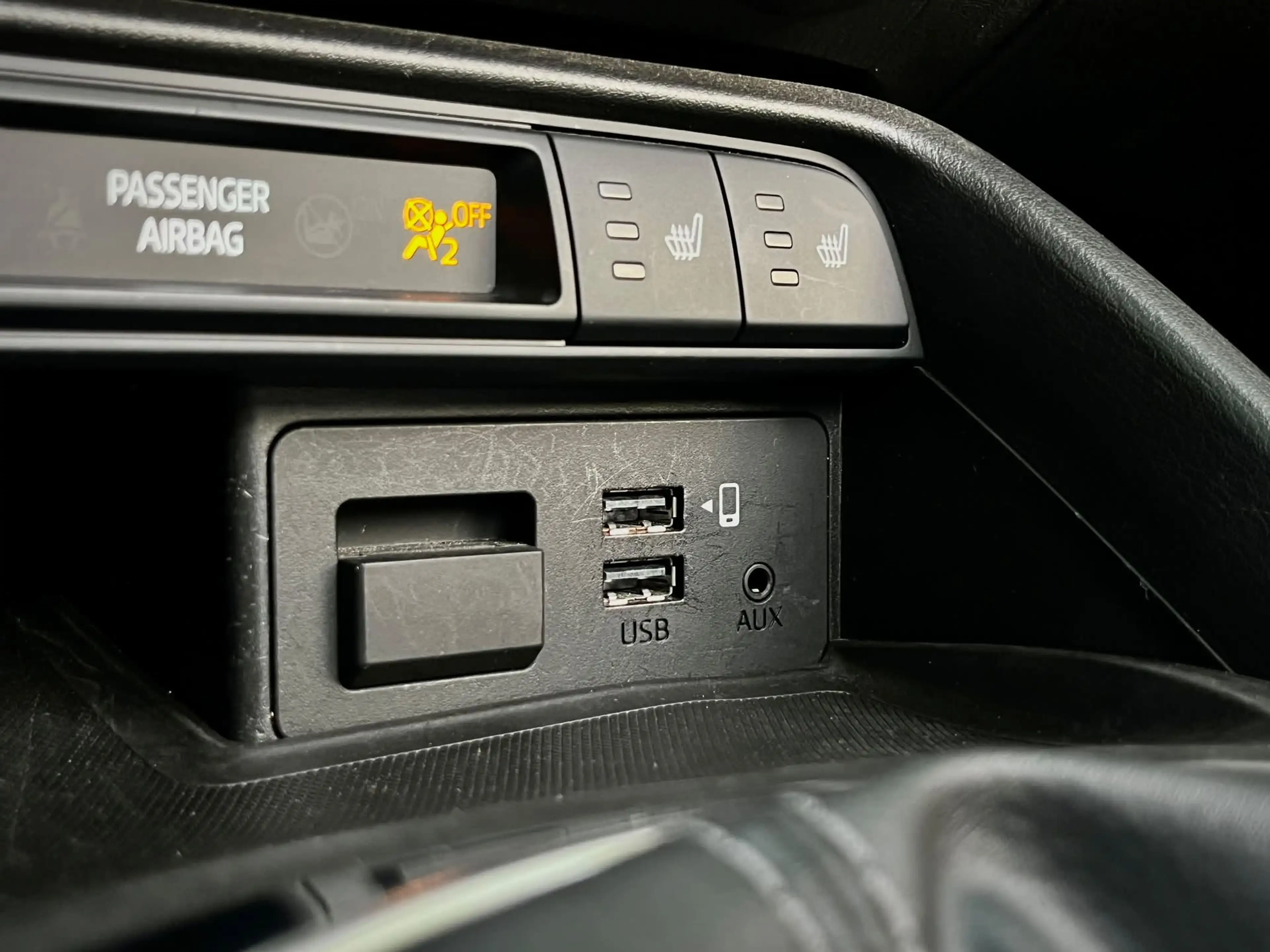 Mazda MX-5 ND2.5 184  ** RECARO - BILSTEIN - CARPLAY BT - CAM - BOSE - FULL MAZDA SERVICE ** — photo 14