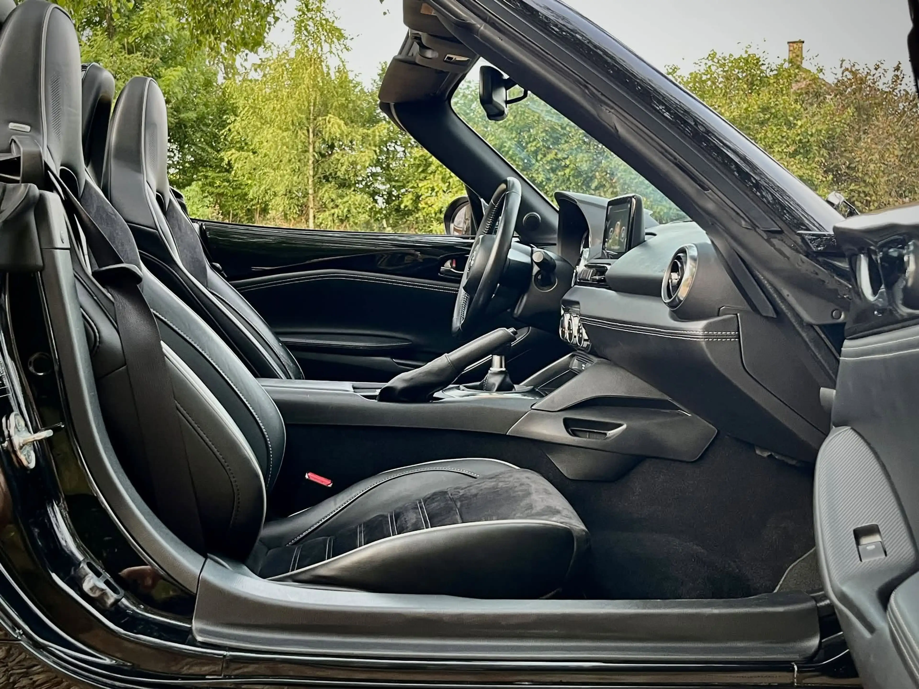 Mazda MX-5 ND2.5 184  ** RECARO - BILSTEIN - CARPLAY BT - CAM - BOSE - FULL MAZDA SERVICE ** — photo 9