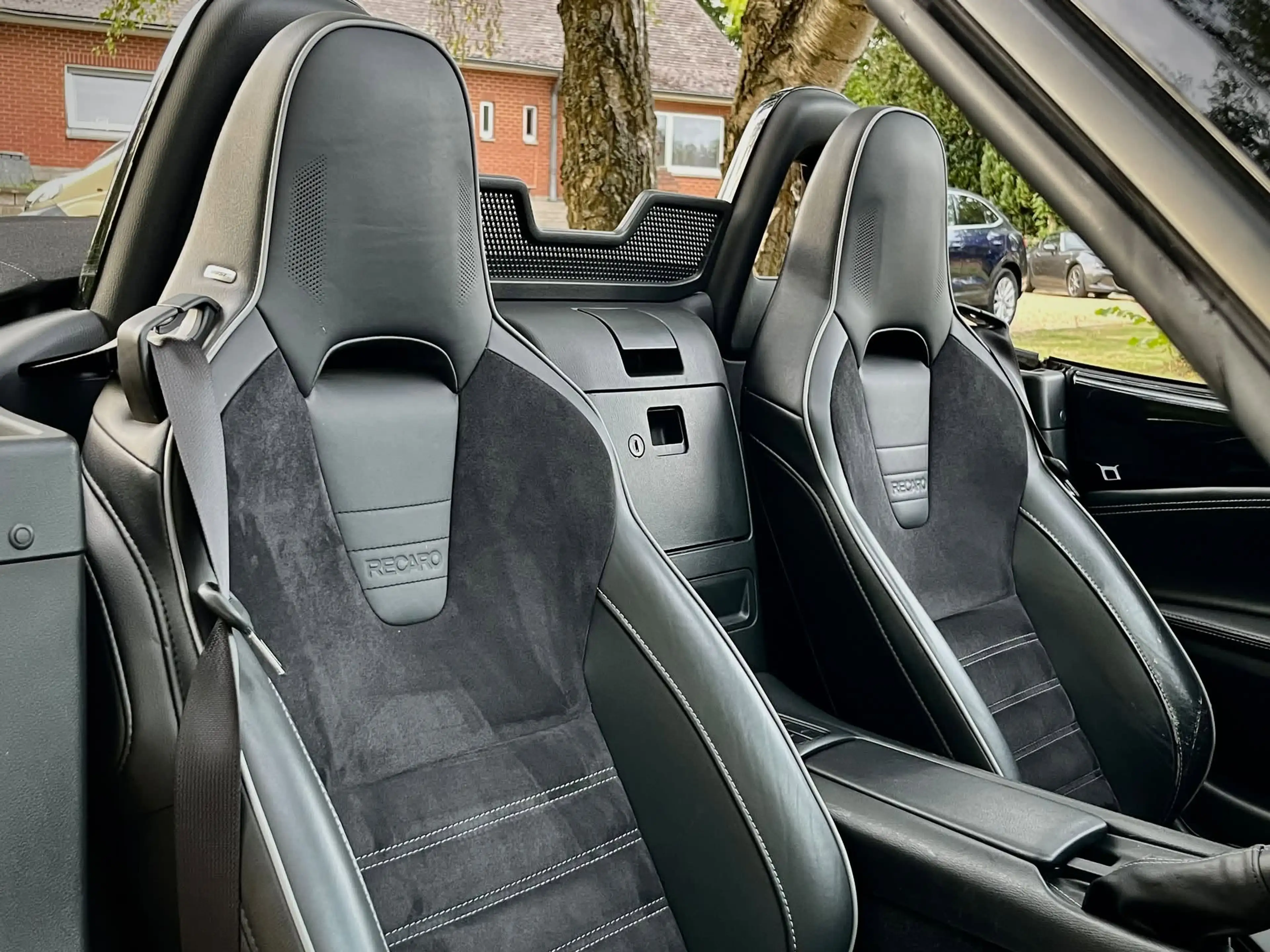 Mazda MX-5 ND2.5 184  ** RECARO - BILSTEIN - CARPLAY BT - CAM - BOSE - FULL MAZDA SERVICE ** — photo 11