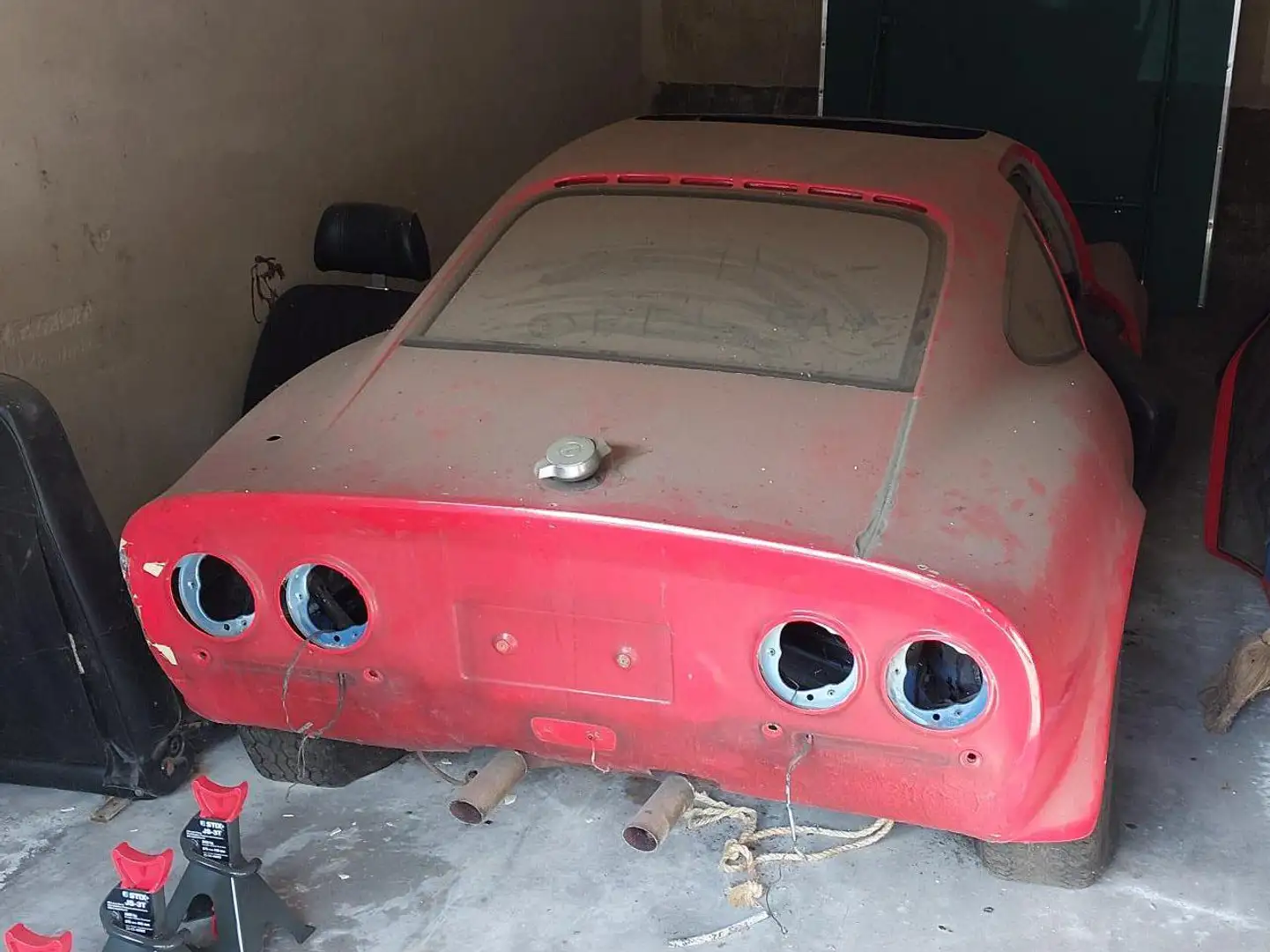 Opel GT GT/J Czerwony - 1