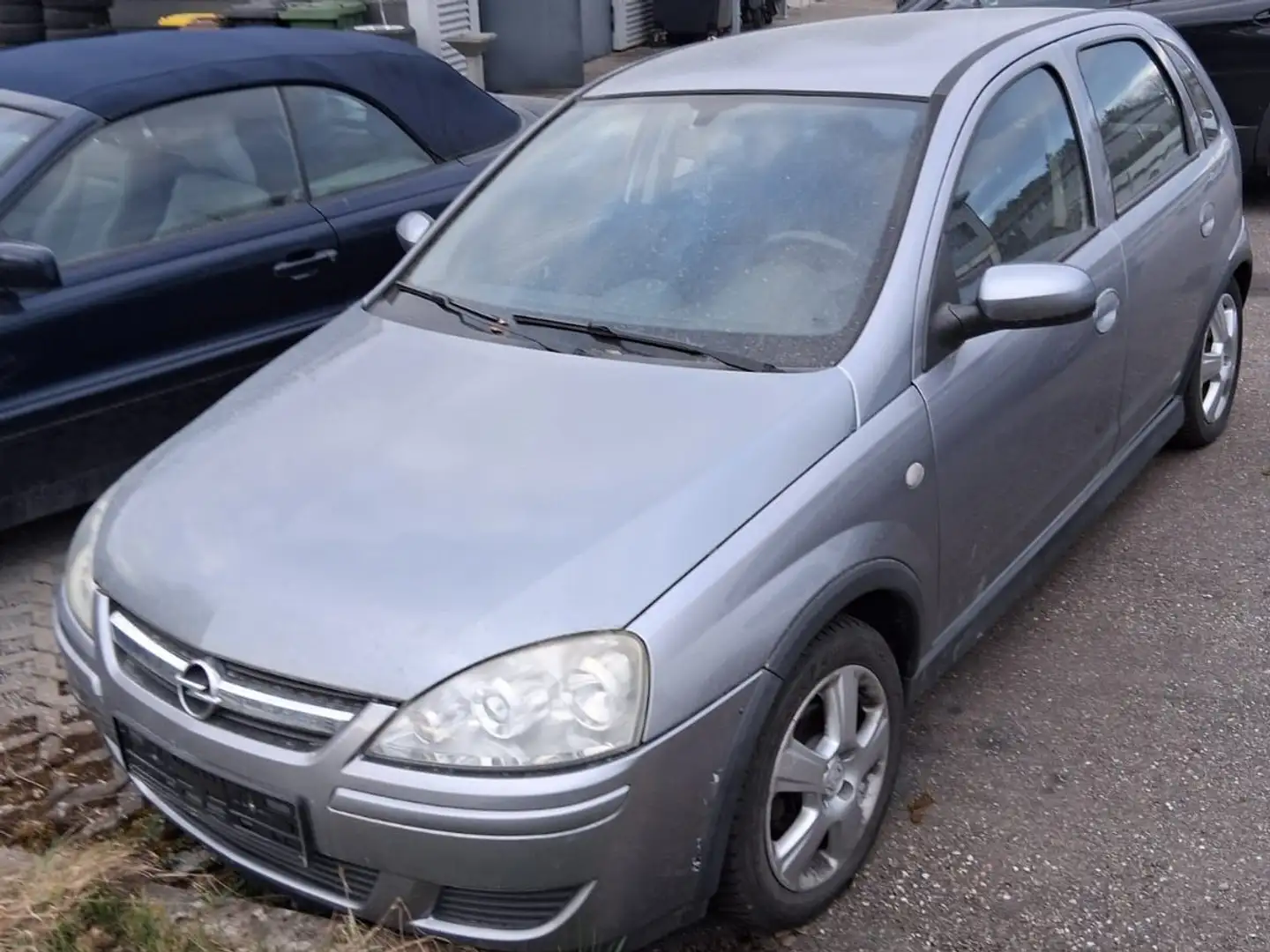 Opel Corsa 1.2 16V - 1