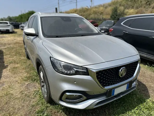 MG HS 1.5T-GDI Luxury