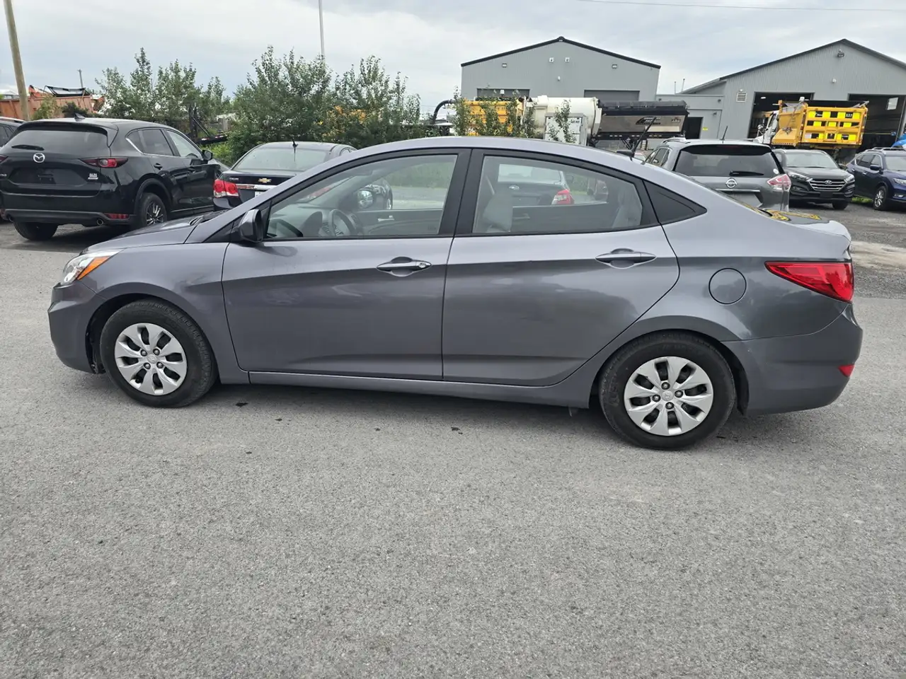 Hyundai ACCENT снимка Hyundai ACCENT
