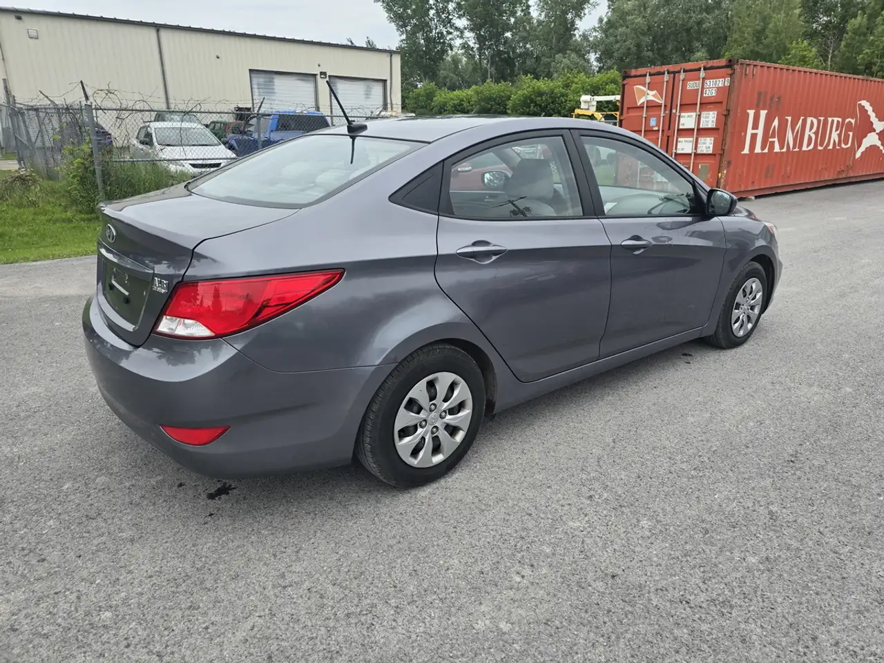 Hyundai ACCENT снимка Hyundai ACCENT