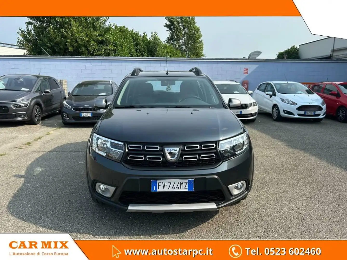 Dacia Sandero Stepway 0.9 tce turbo Comfort Gpl s&s 90cv Grigio - 2