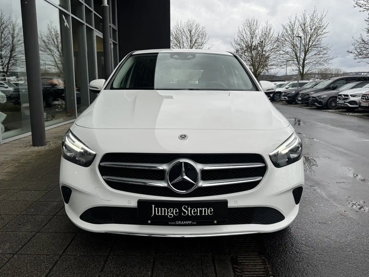Mercedes-Benz B 200 Progressive (EURO 6d) Weiß - 2