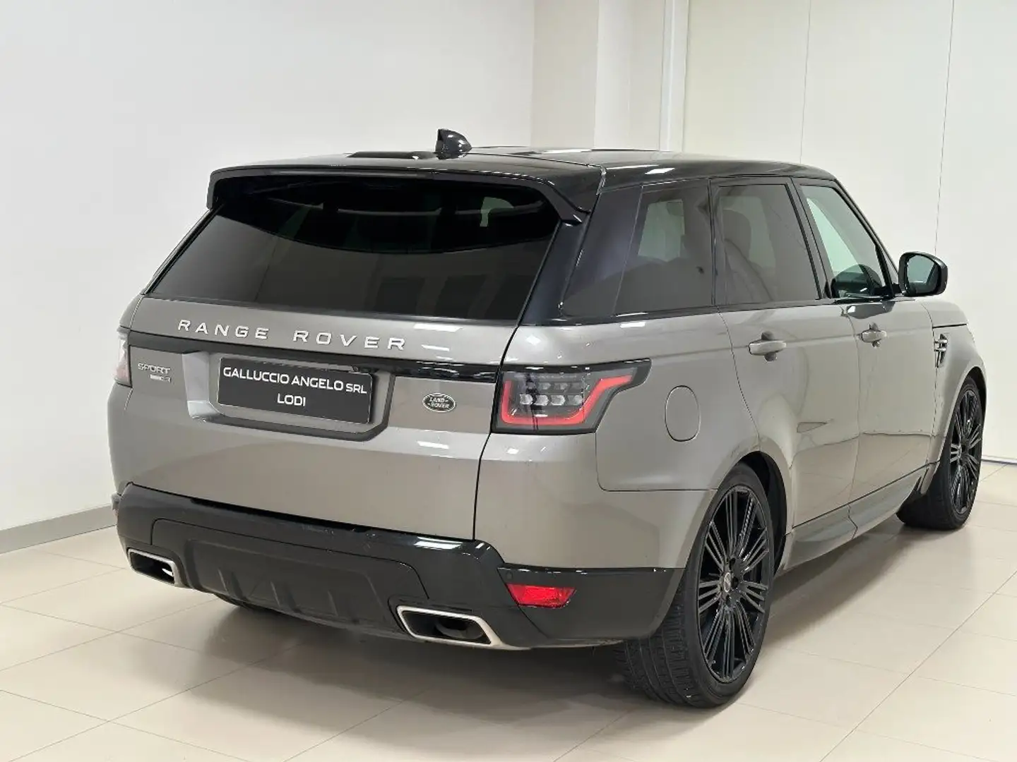 Land Rover Range Rover Sport 3.0 TDV6 HSE Gris - 2
