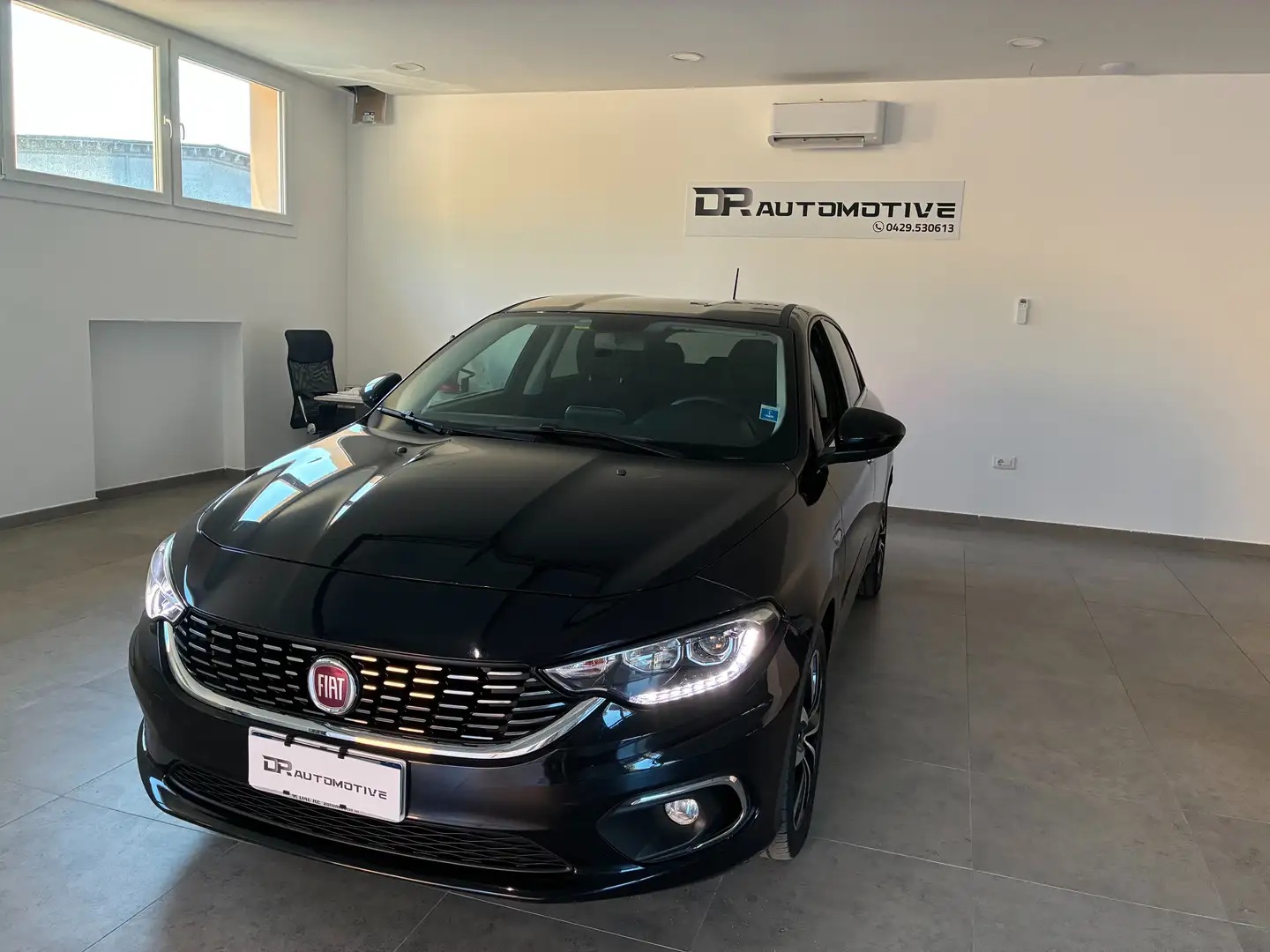 Fiat Tipo Tipo 5 porte  5p 1.6 mjt Lounge s PER NEOPATENTATI Noir - 2