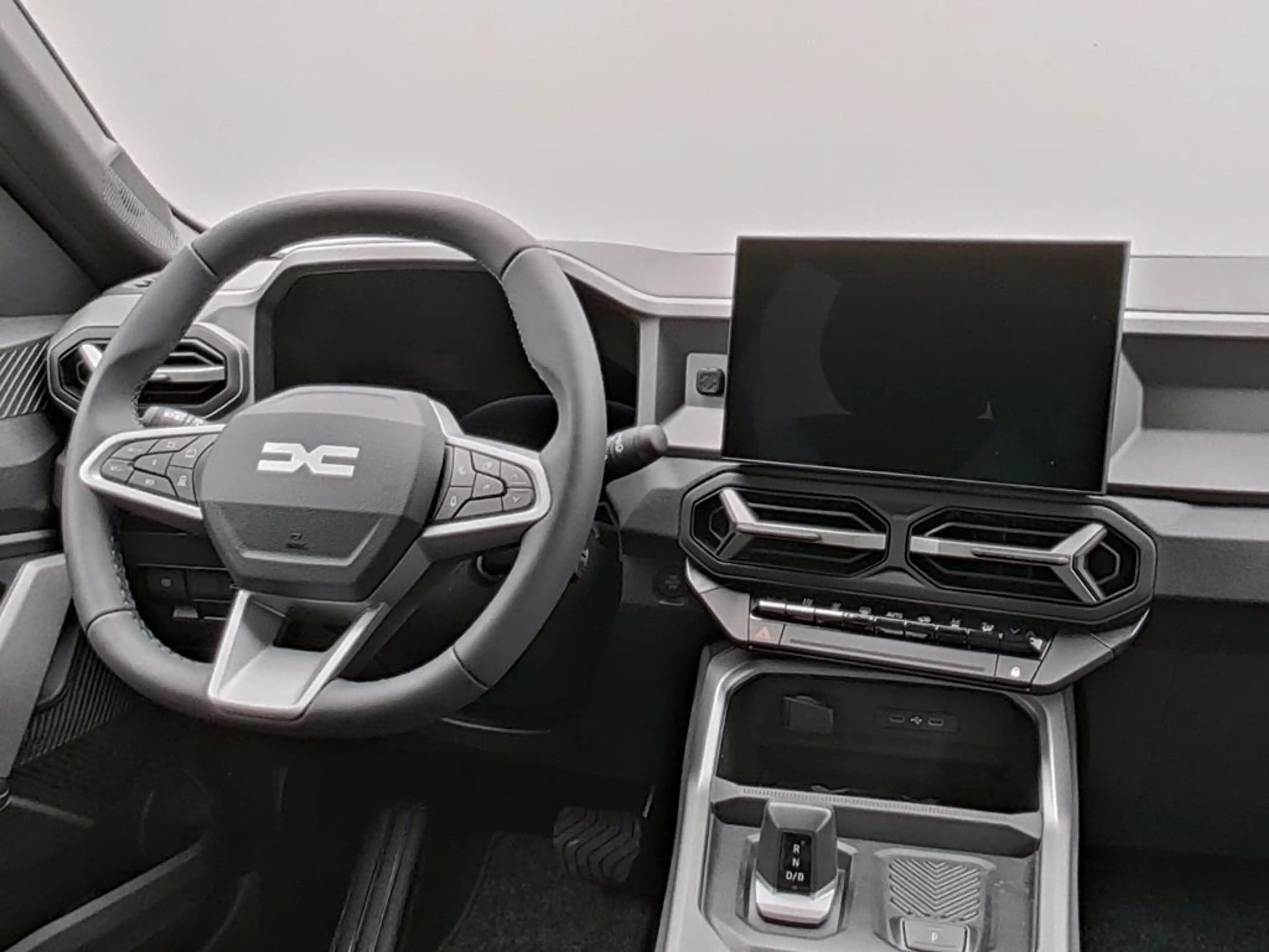 Dacia Bigster Hybrid 155 Journey — photo 12