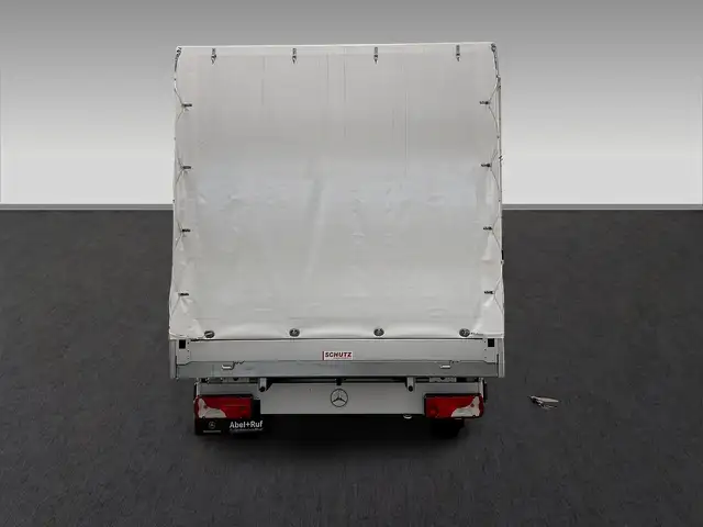 Mercedes-Benz Sprinter view 6