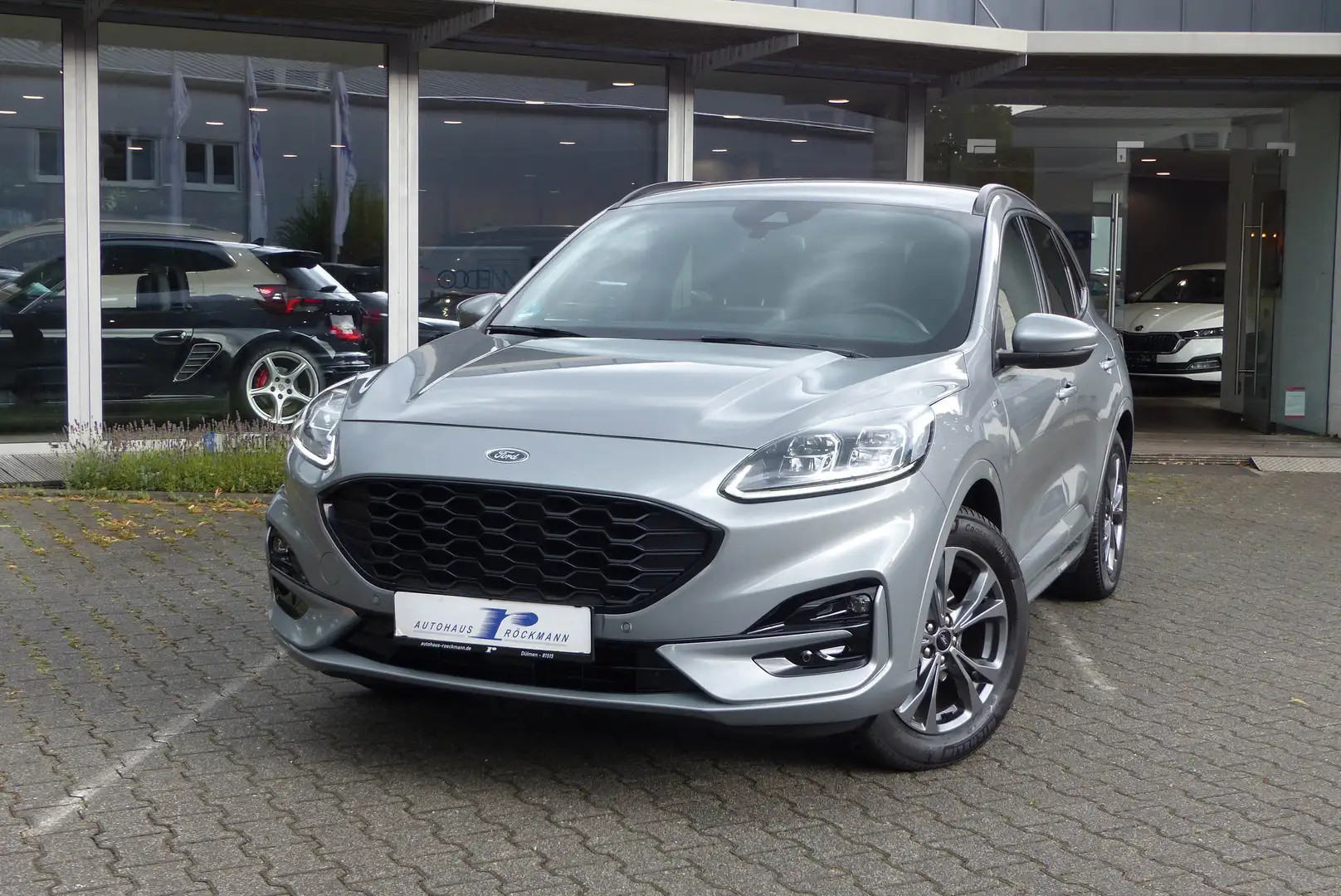 Ford Kuga ST-Line X AHK Navi Alcantara App Kamera Silber - 2