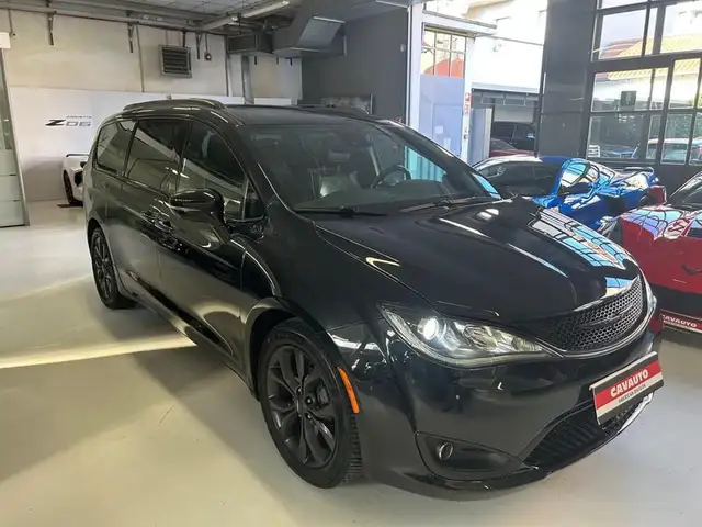 Chrysler Pacifica LIMITED 3.6L V6 284CV AT9