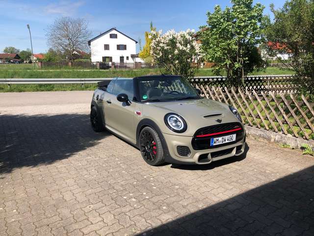 Imagine MINI John Cooper Works Cabrio John Cooper Works