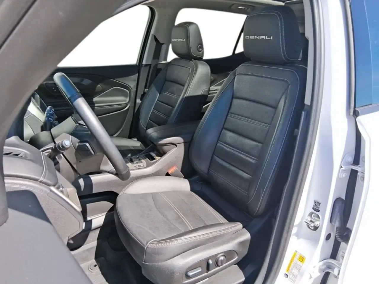 GMC Terrain снимка GMC Terrain