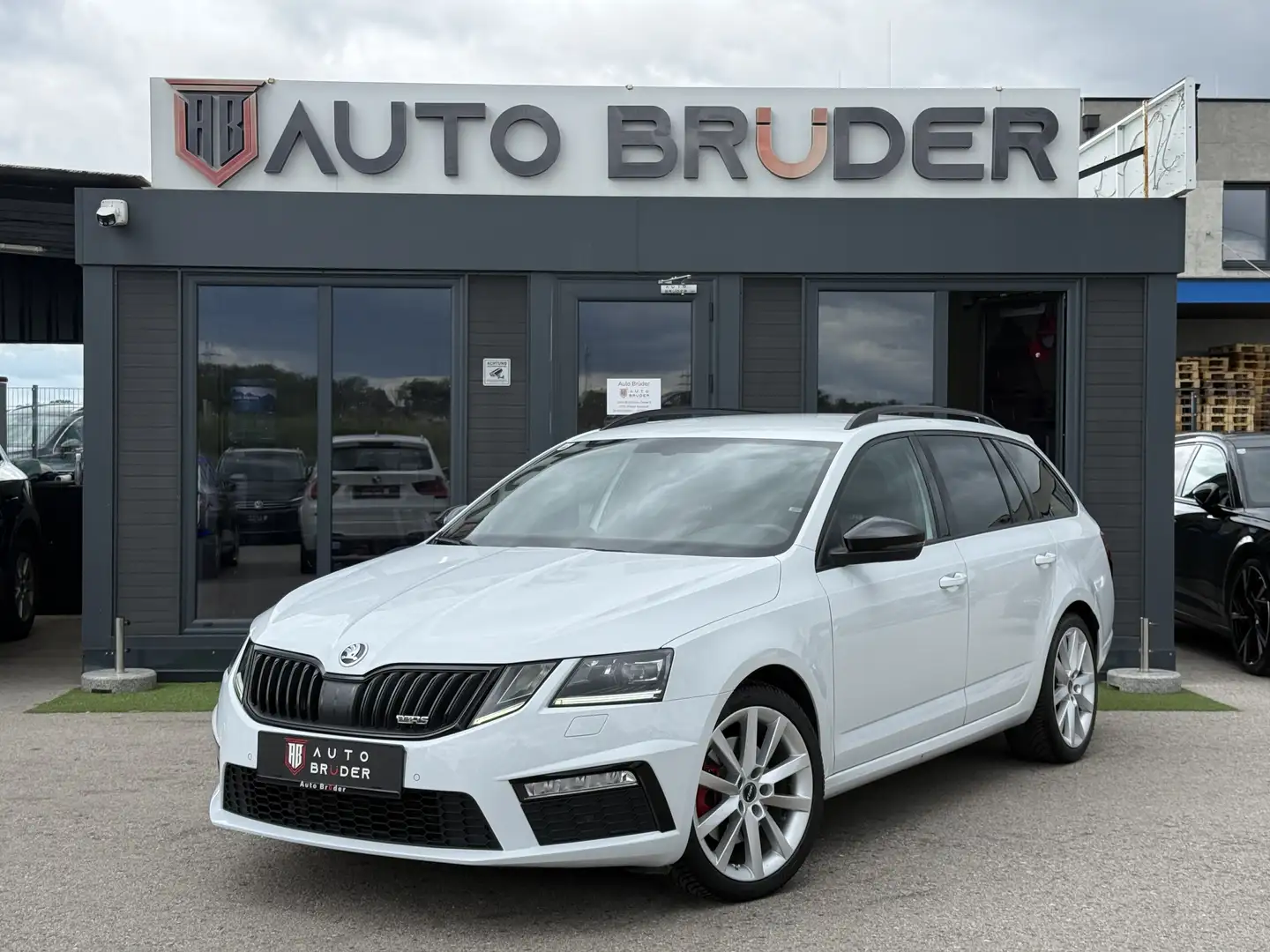 Skoda Octavia RS Weiß - 1