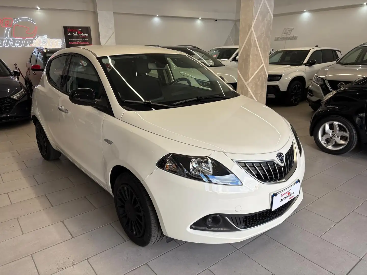 Lancia Ypsilon 1.0 firefly hybrid Silver *UNIPRO*FATTURABILE* Blanc - 1