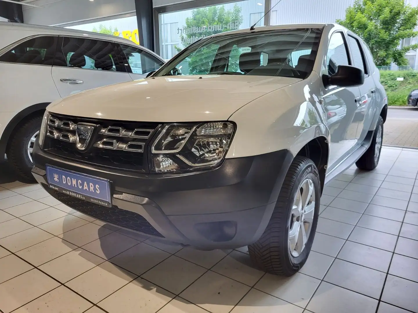 Dacia Duster I Essentiel 4x2 /EURO 5/SERVO/USB/ZENTRAL Weiß - 2