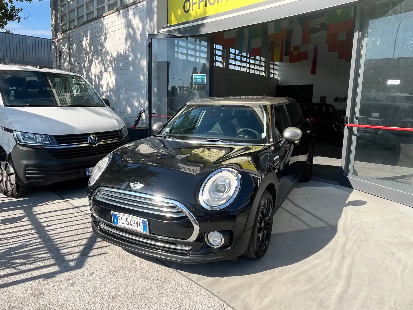 MINI Cooper D Clubman Mini IV F54 2016 Clubman 2.0 Hype auto Nero - 1