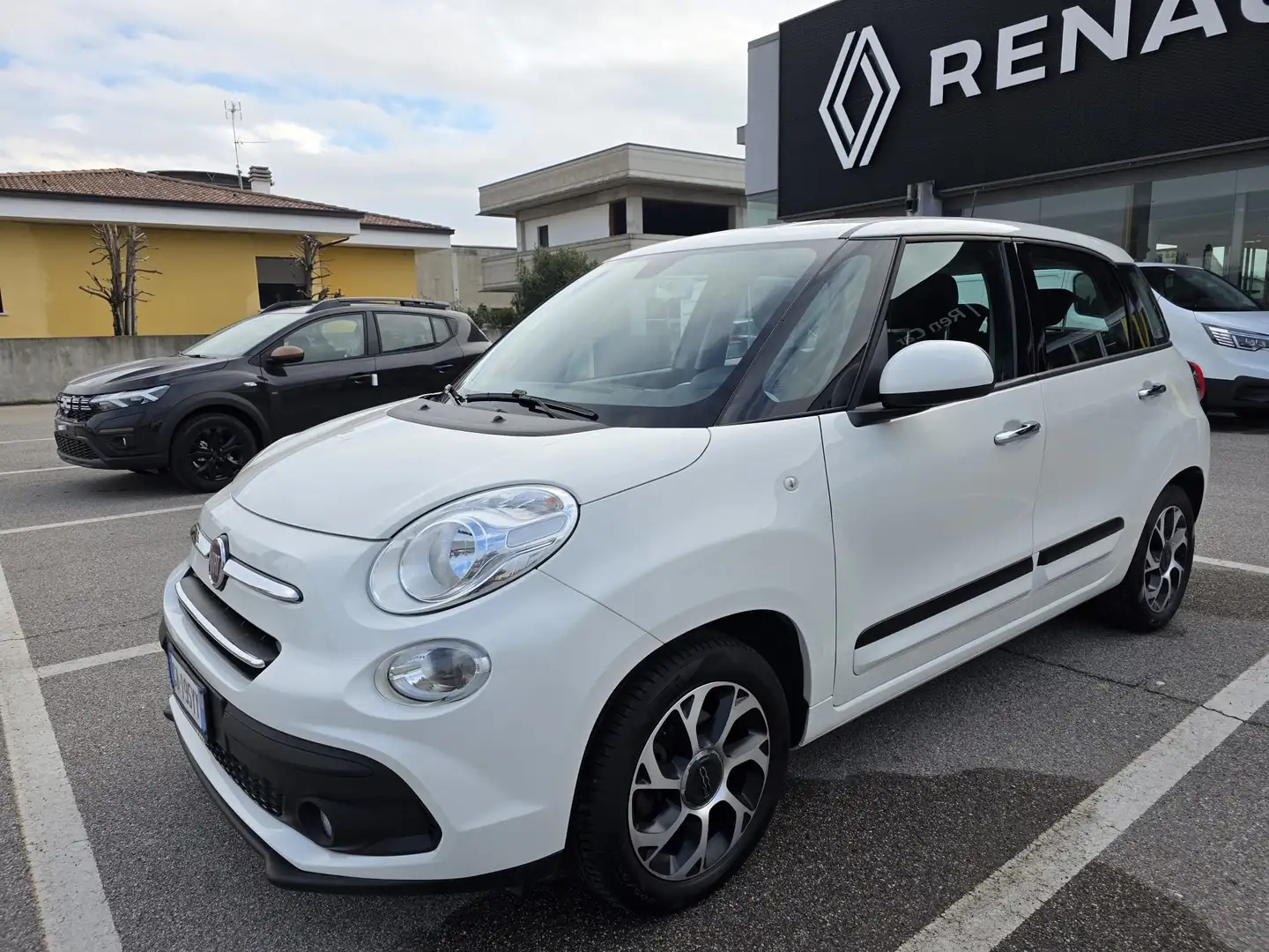 Fiat 500L 500L 1.4 Lounge 95cv my19 Weiß - 2