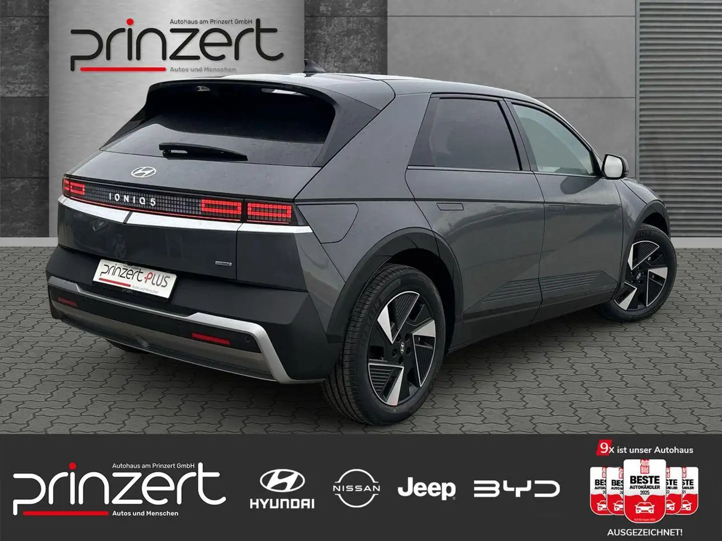 Hyundai IONIQ 5 84 kWh "UNIQ" 4WD Grau - 2