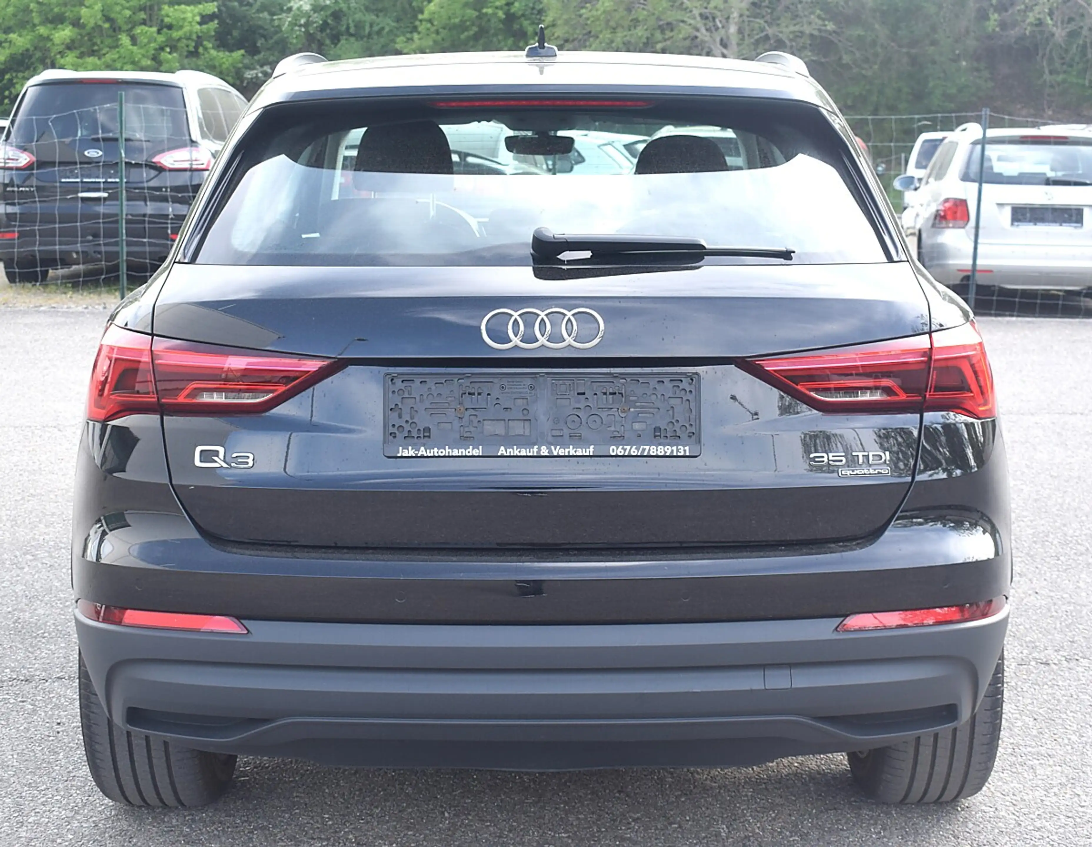 Audi Q3 35 TDI quattro intense S-tronic — photo 6