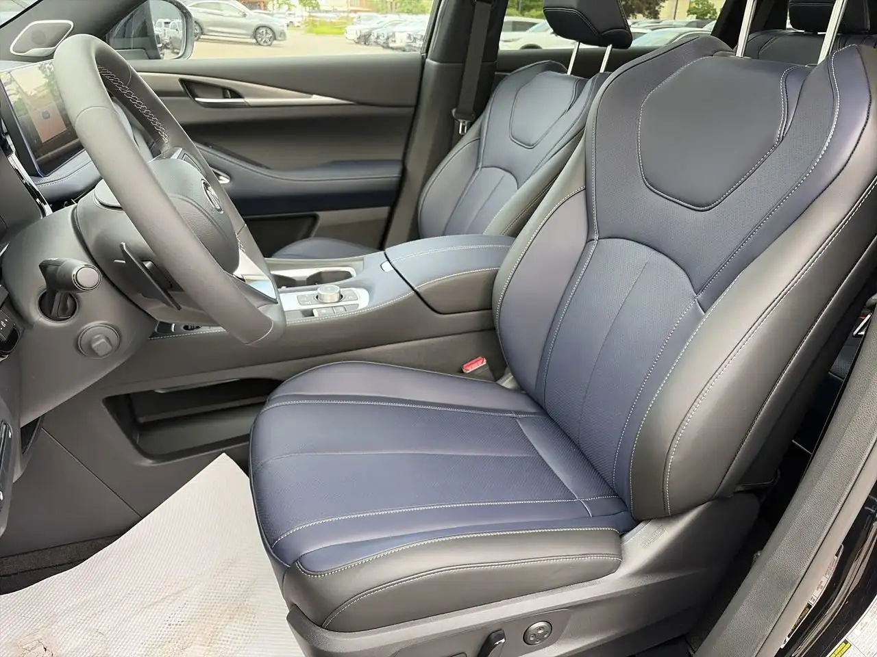 Infiniti QX60 photo Infiniti QX60