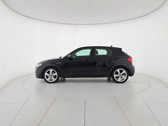 Audi A1 view 2