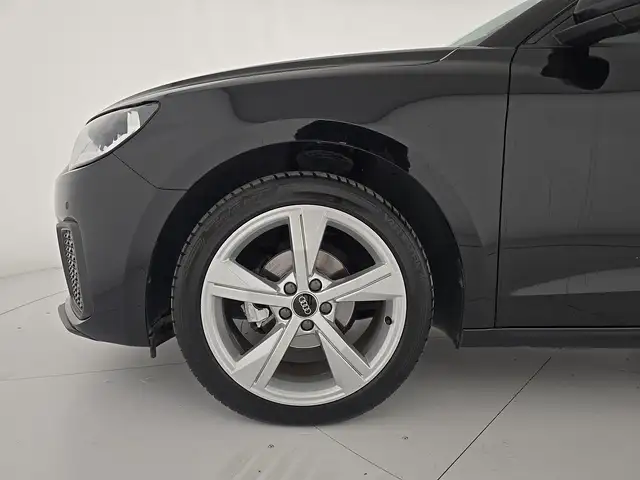 Audi A1 view 8