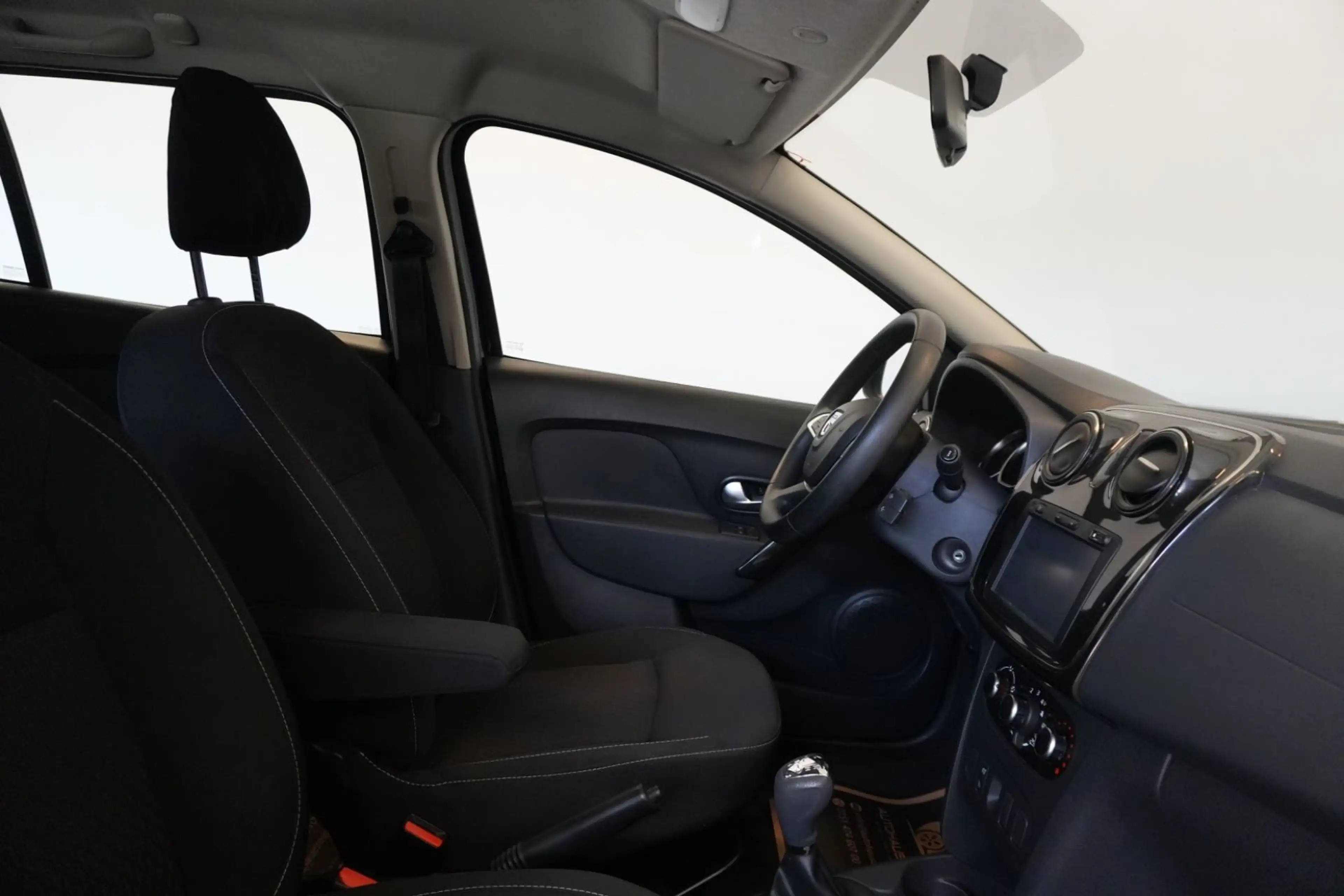 Dacia Logan MCV 0.9 TCe Comfort Automatik Kamera — photo 15