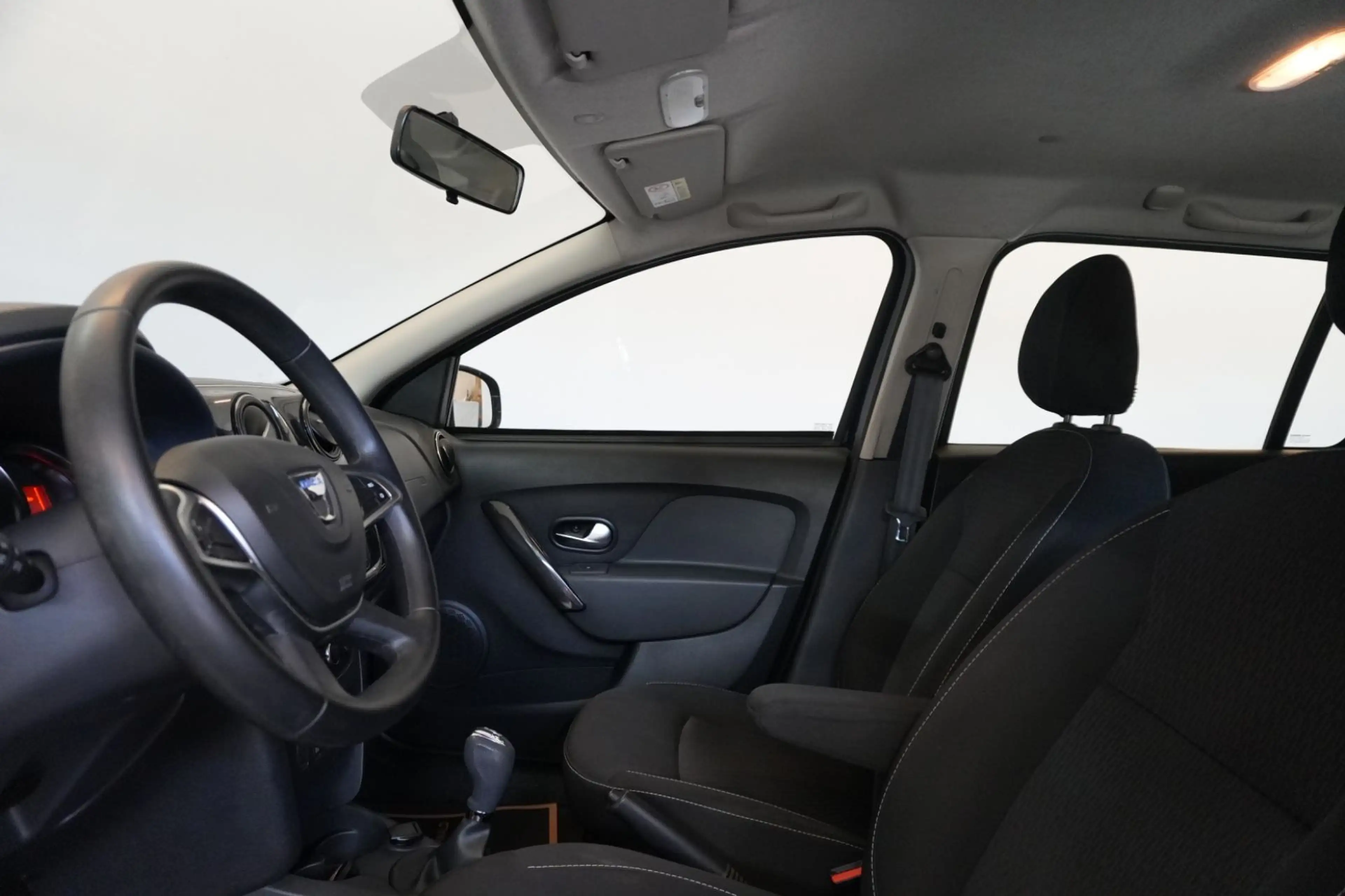 Dacia Logan MCV 0.9 TCe Comfort Automatik Kamera — photo 9