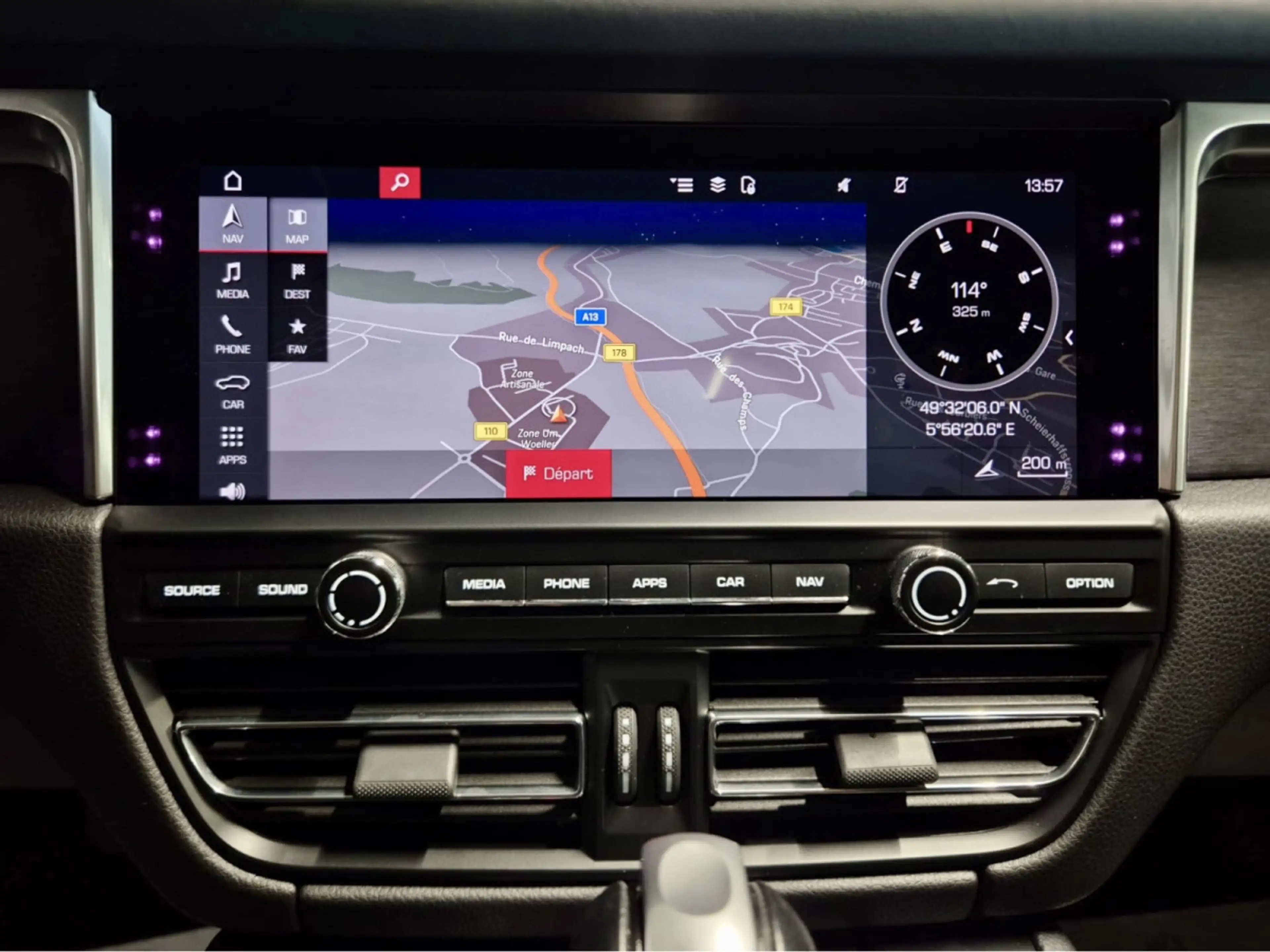Porsche Macan 2.9 GTS PANO CUIR NAVI — photo 9