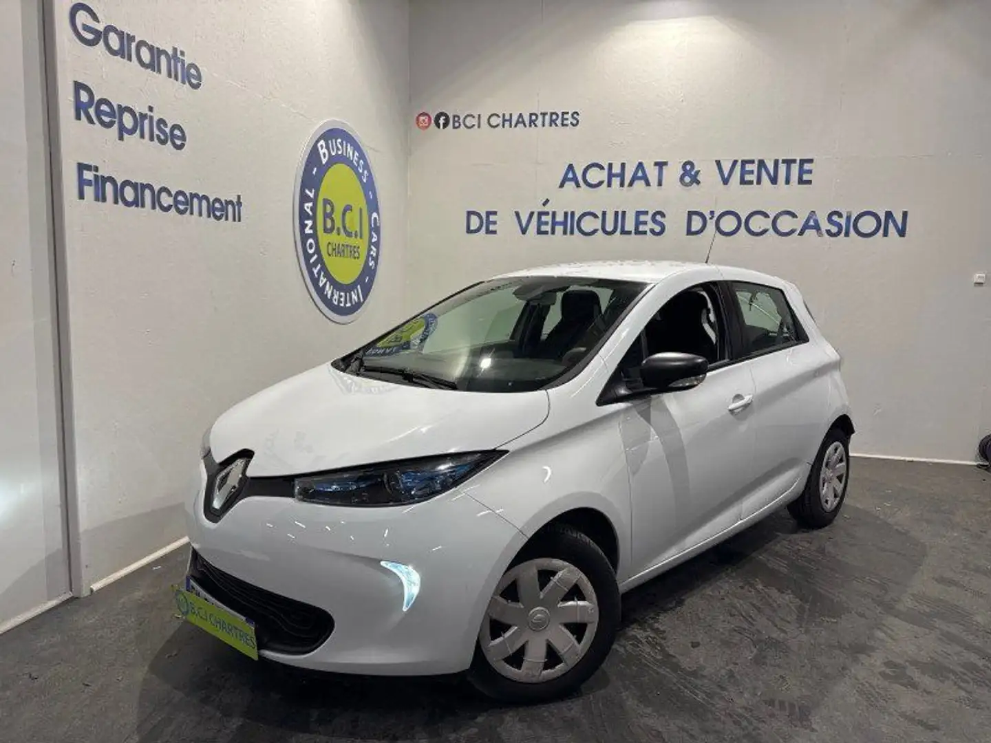Renault ZOE LIFE CHARGE NORMALE R75 location de batterie Blanc - 1