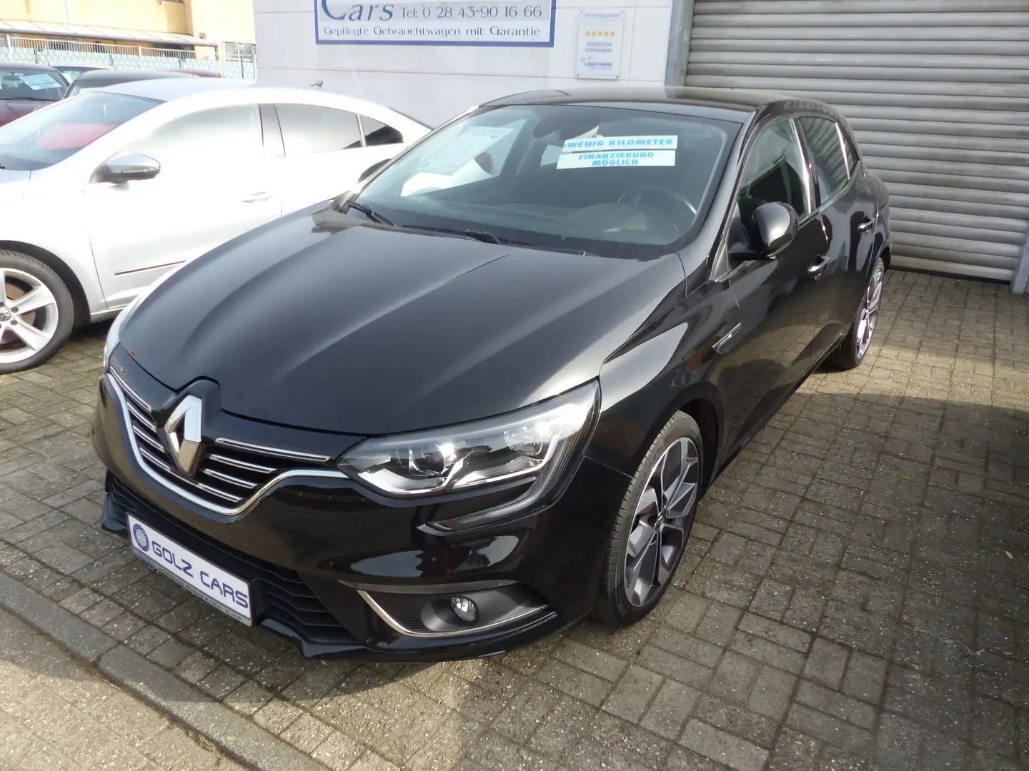 Renault Megane BOSE-Edition - 1