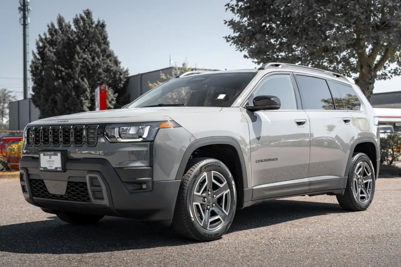 Jeep Cherokee снимка Jeep Cherokee