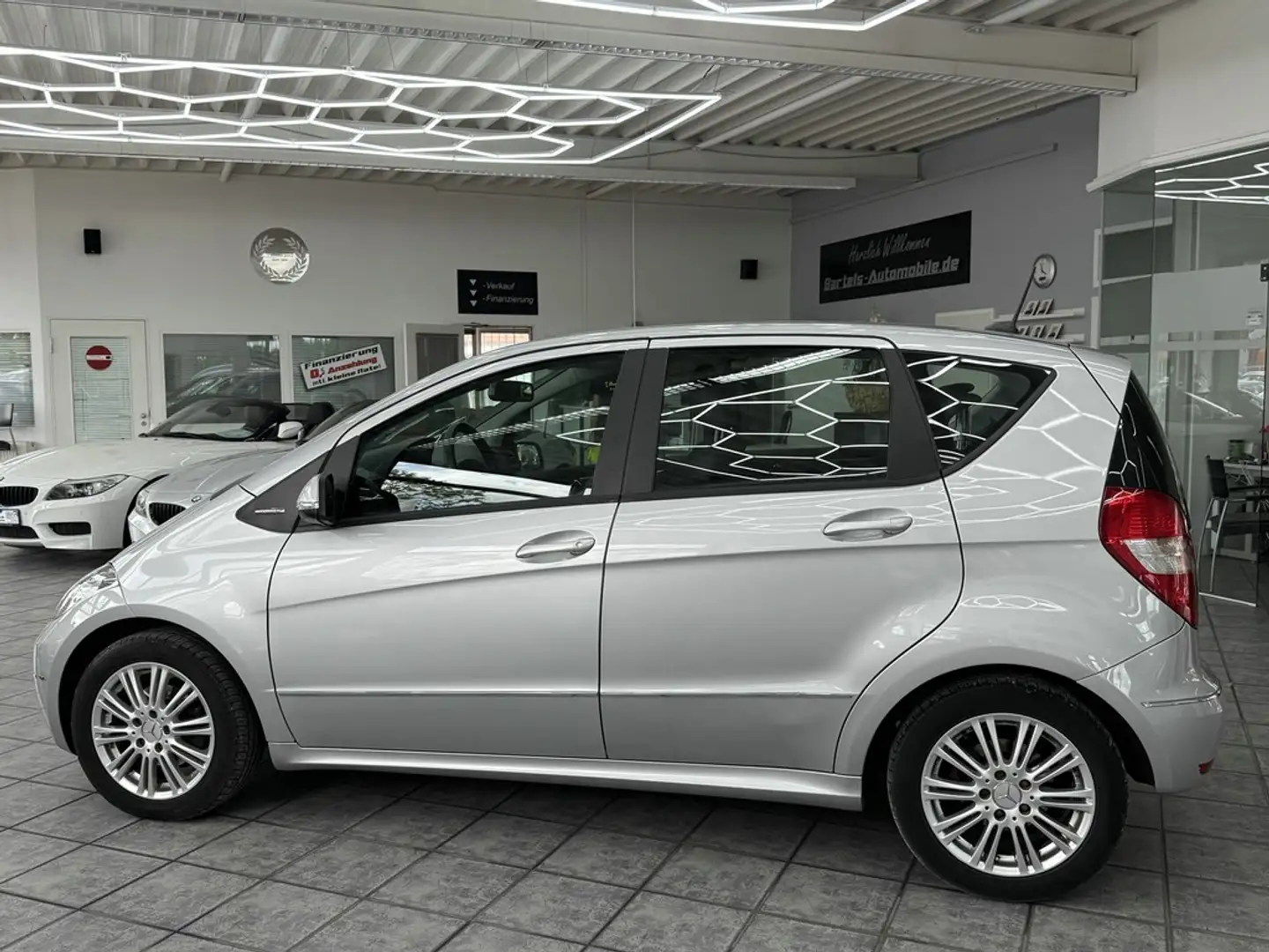 Mercedes-Benz A 180 Elegance, Klima, Leder, Sitzheizung Argintiu - 2