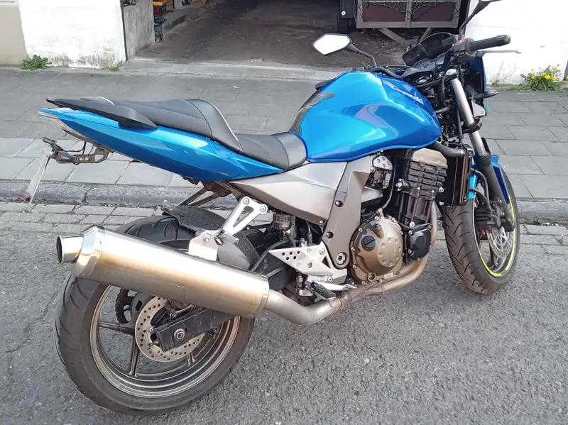 Kawasaki Z 750 - foto 2