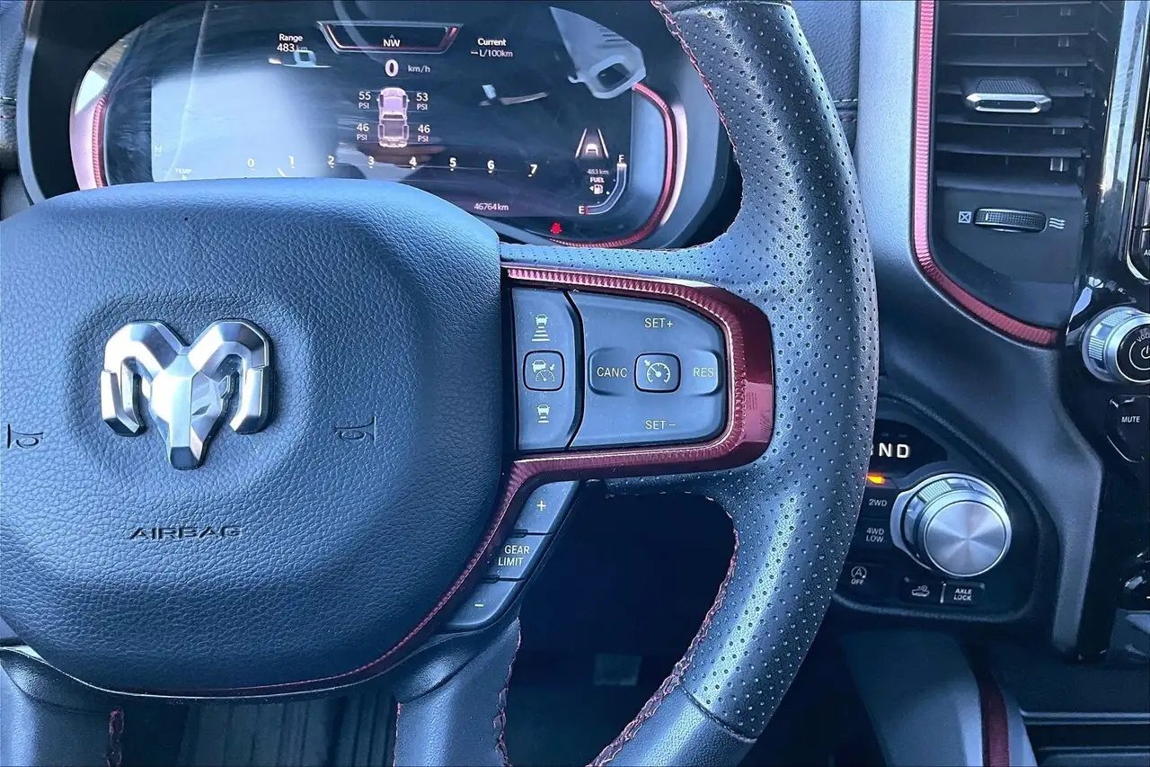 RAM 1500 снимка RAM 1500