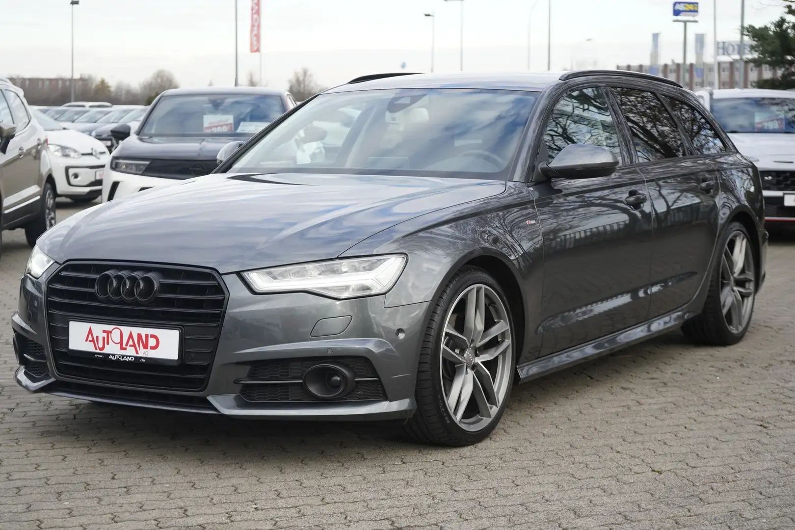 Audi A6 Avant 2.0 TDI ultra LED Alcantara Klimaaut. Šedá - 2