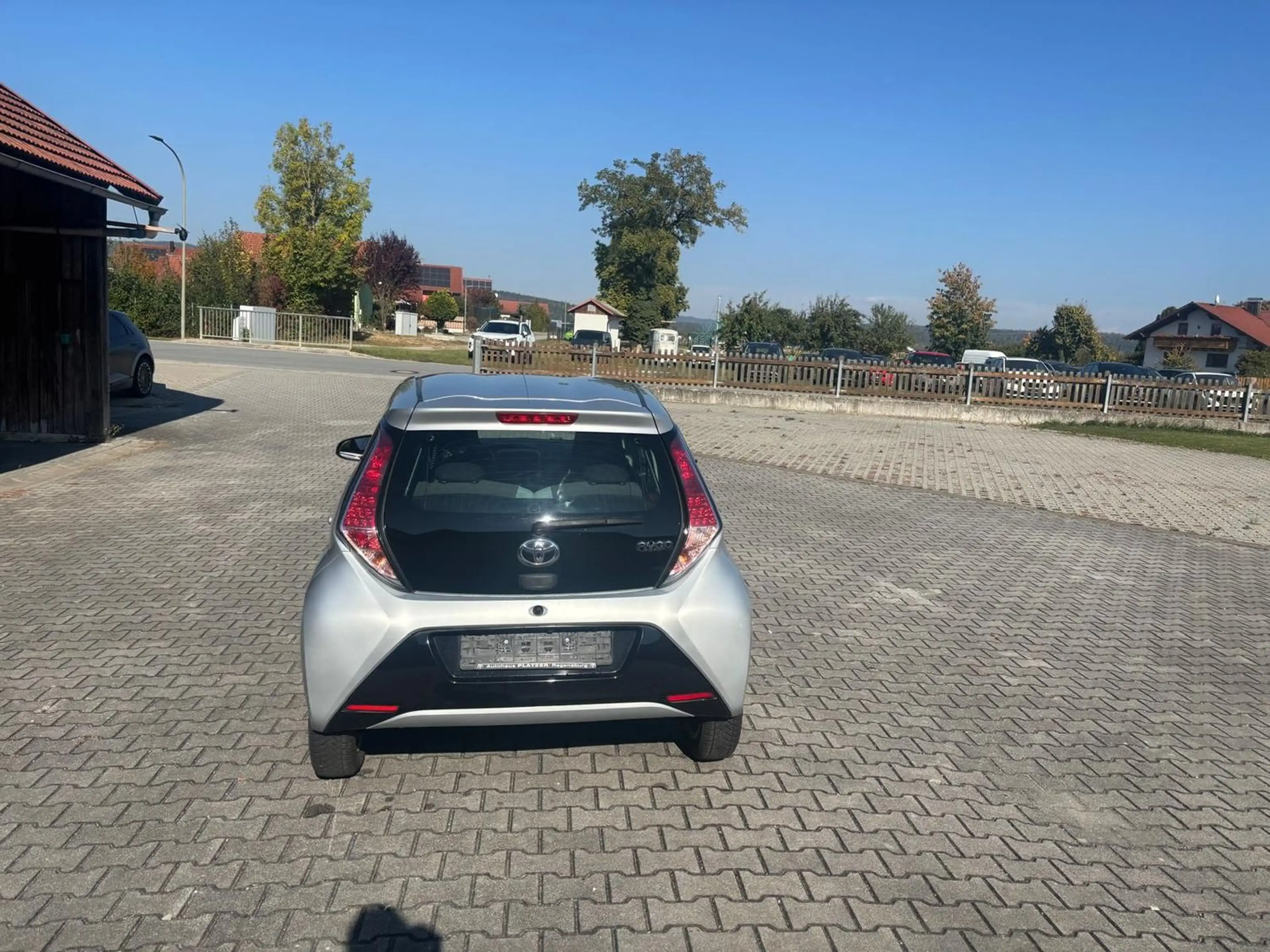 Toyota Aygo x-play touch++29000km++Kamera++ — photo 7