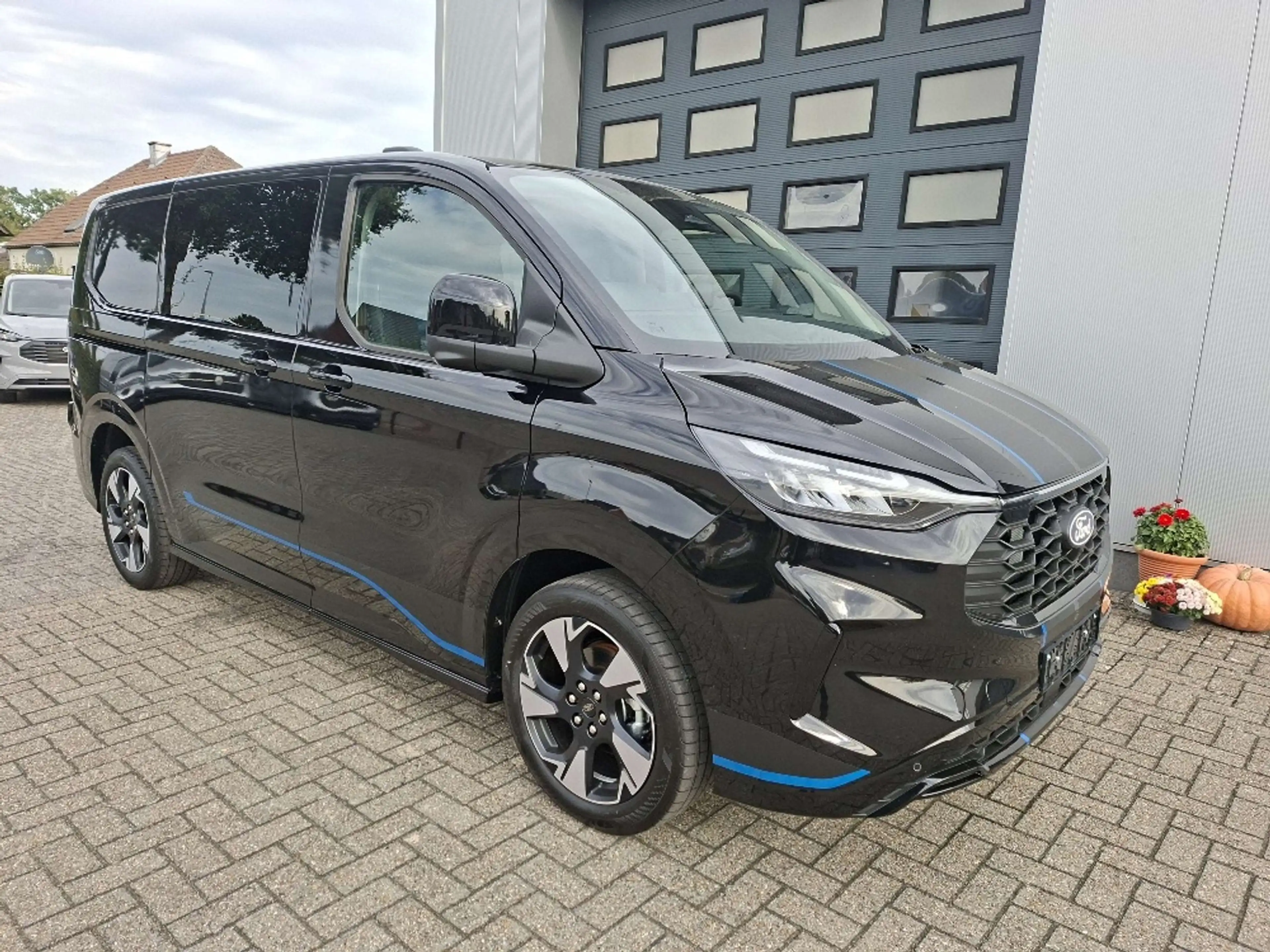 Ford Transit Custom SPORT L1 170PK A8 360° camera 5zit stock 19"velgen