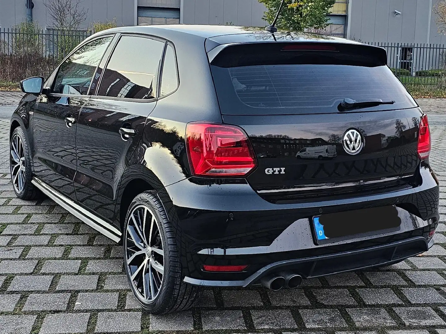 Volkswagen Polo GTI VW Polo GTI 1.8 TSI–LED|PDC | Sitzhz | Klimaaut. Schwarz - 2