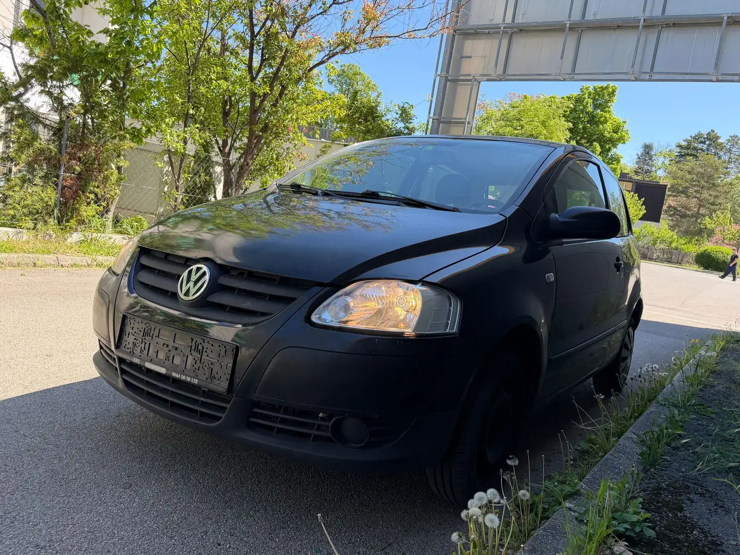Volkswagen Fox 1.2*EXPORT*KLIMA*SV*´RADIO CD*ZV* Schwarz - 2